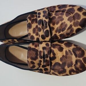 Marc Fisher Leopard Print Loafers Sz 7.5